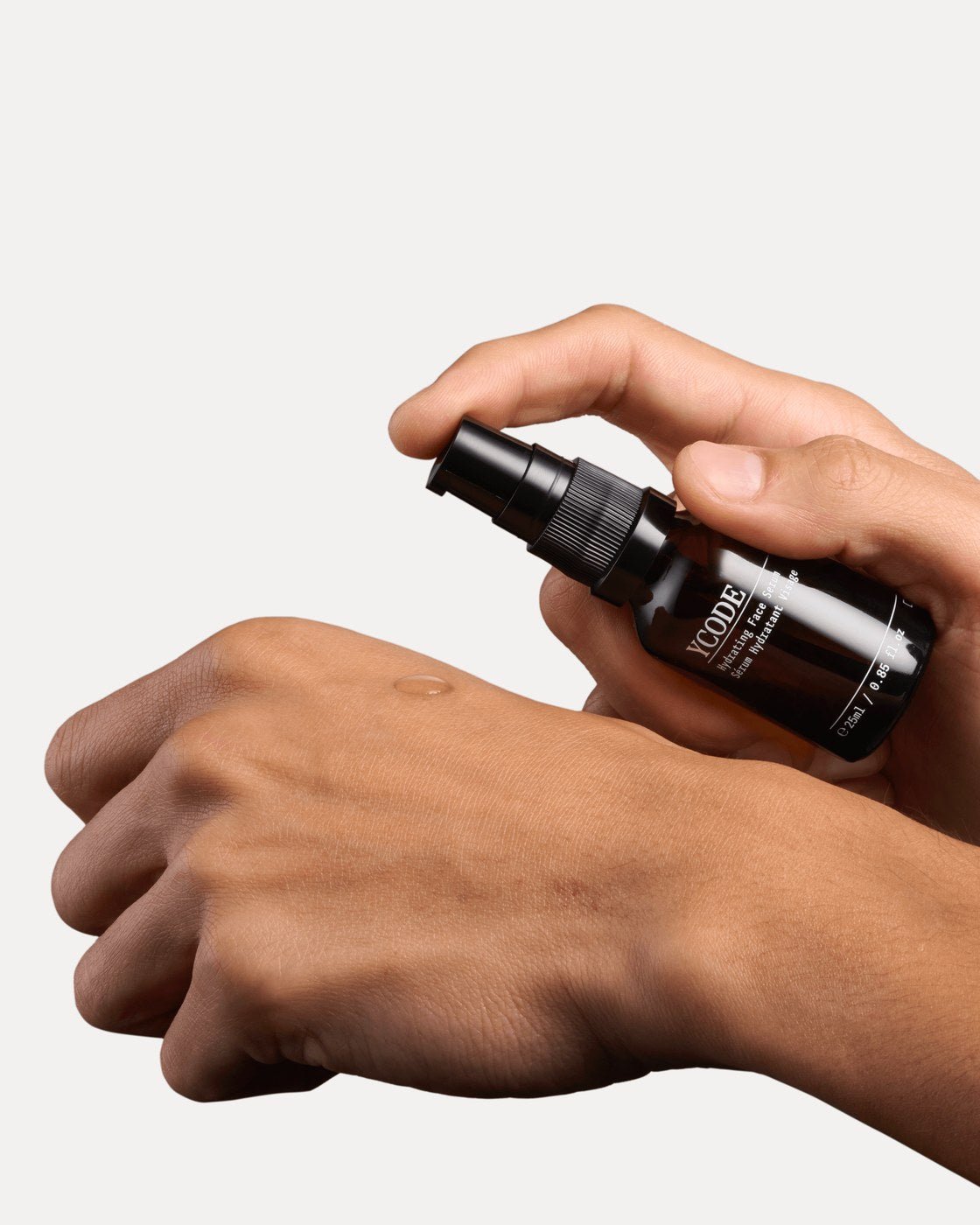 Advanced Eye Serum application